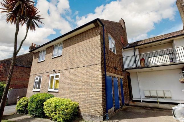 Thumbnail Flat for sale in Studley Grange Road, London