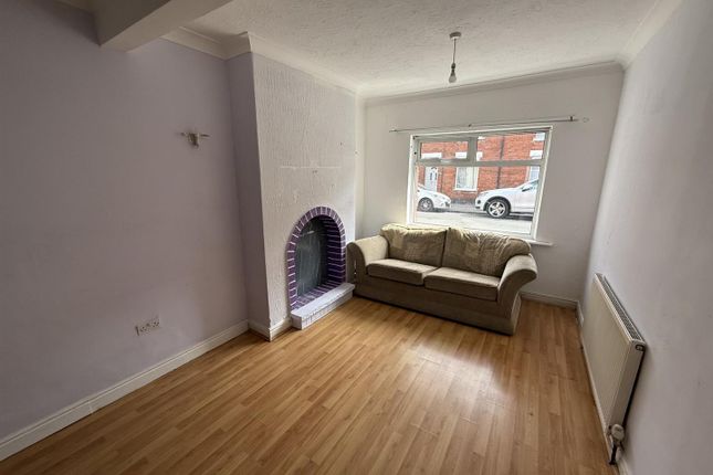 13, Rensburg Street, Hull photo 3