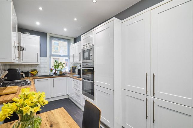 14, Swaine Hill Street, Leeds photo 2