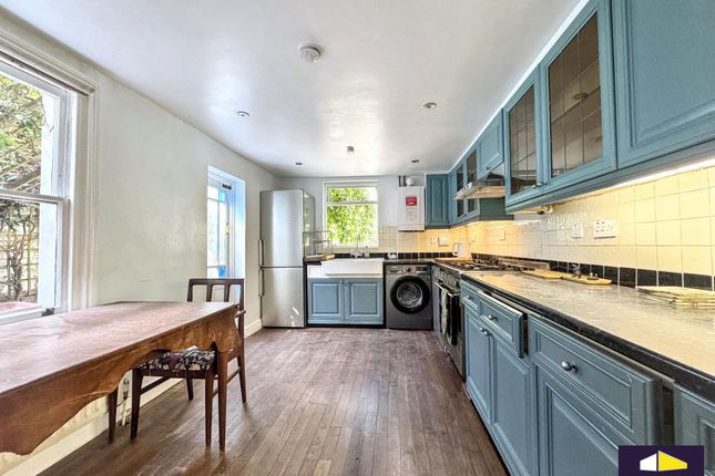 129 Shakespeare Road, London photo 4