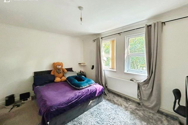 32, Lansdowne Rise, Worcestershire photo 3