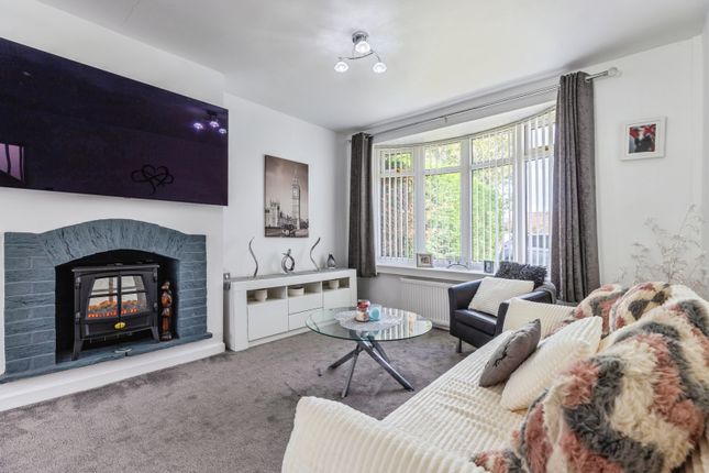 8, Moreton Drive, Greater Manchester photo 3