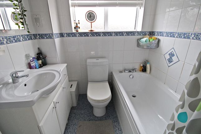 Semi-detached house for sale in Fairland Close, Llantrisant, Pontyclun, Rhondda Cynon Taff.