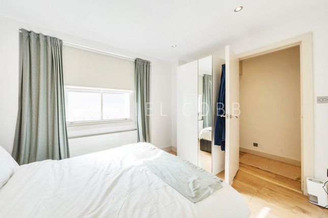 Flat for sale in Methley Street, London