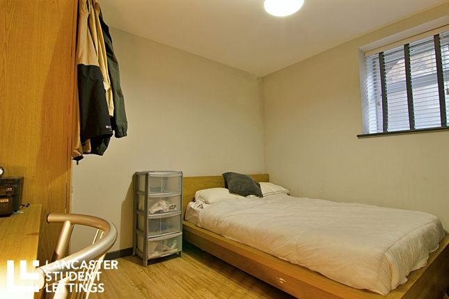 Flat to rent in Phoenix Nights, 12 Phoenix Street, Lancaster, Flat 2