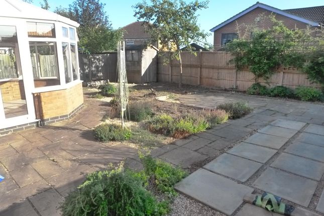 9, GRANTHAM photo 2