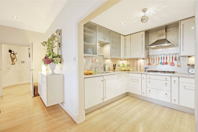 Flat 2, 6, Spencer Place, London photo 4