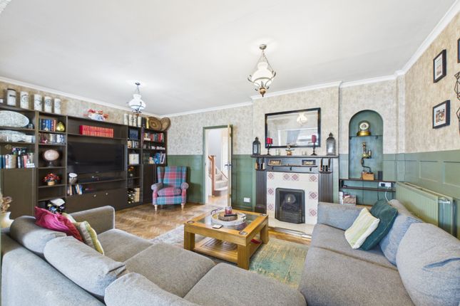 Lulworth,, 56a School Road, Surrey photo 2