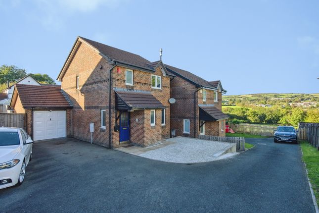 3-bed detached on 8, Trenouth Close, Cornwall, £285,000