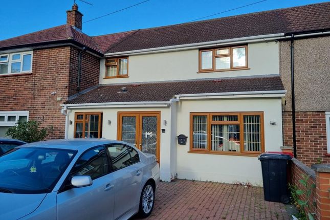 Thumbnail Terraced house to rent in Wexham Road, Slough