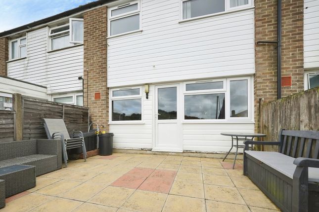 Cleveland Close, Kent photo 2