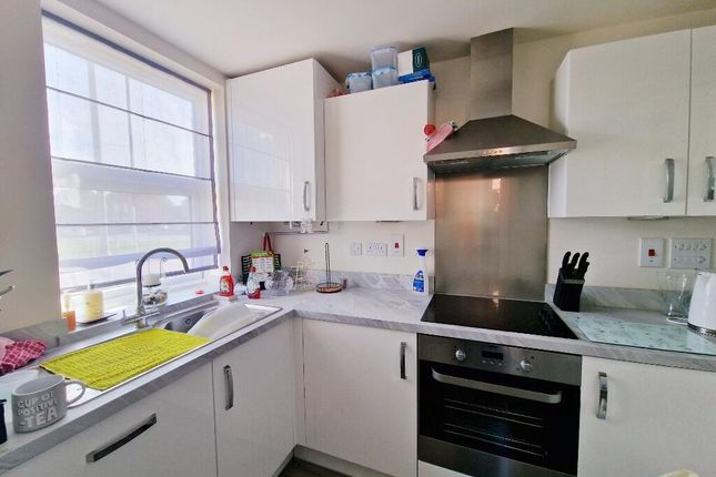 16, Endeavour Way, Burnham-On-Crouch photo 4
