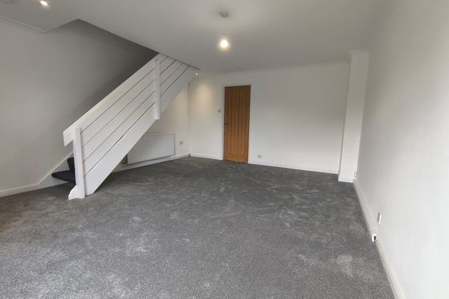 59, Stonebridge Drive, FROME photo 2