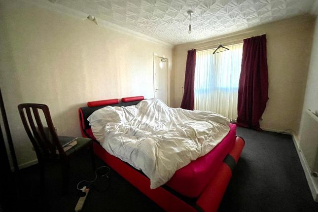 Flat for sale in Albion House, Barnsley, South Yorkshire
