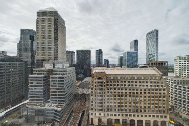 West India Quay, London photo 2