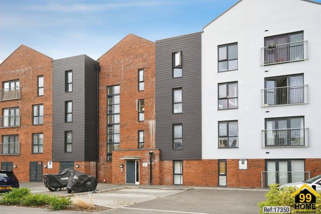 Flat 10, 4 Hobbs, Gloucester photo 2