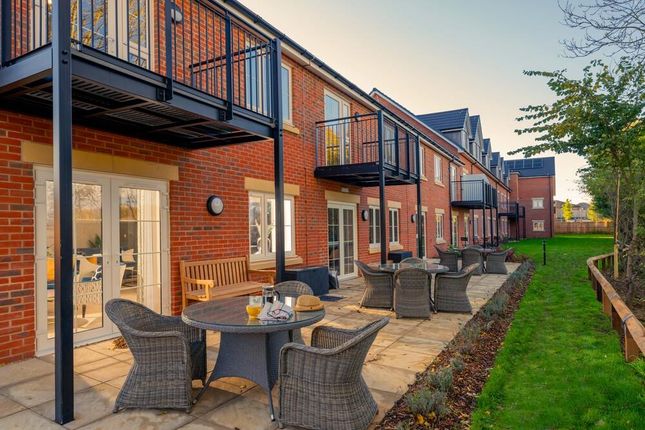1-bed flat on 24 Penny House, 1 Teedon Lane, Olney, £295,000