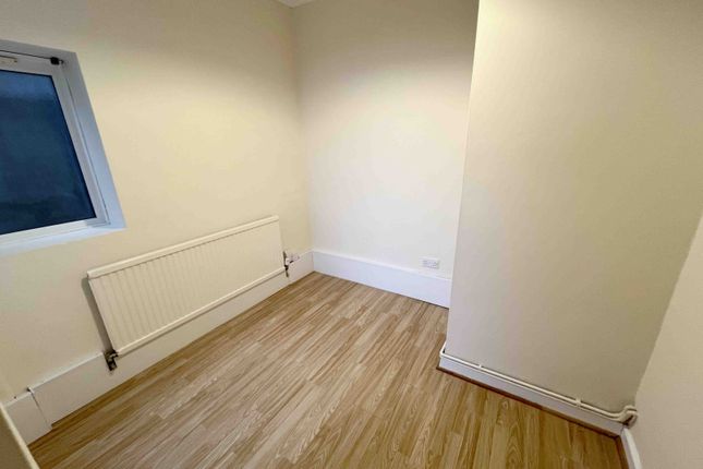 Flat 1, 31 Park Road, Swansea photo 5