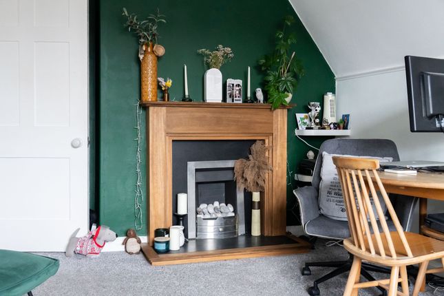 11b Toller Road, Leicester photo 2