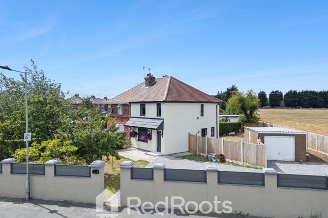 2 Town View Avenue, Scawsby, South Yorkshire photo 2