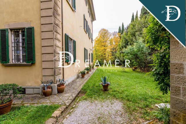 Villa for sale in Via di Sciambolino, Pistoia, Toscana