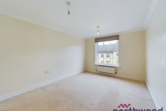 Flat for sale in Dyers Court, Bollington