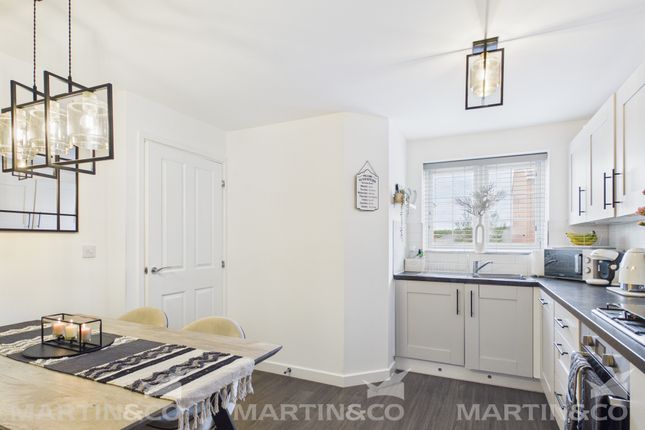 9, Collery Road, Doncaster photo 2