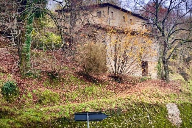 Property for sale in 55020 Molazzana, Province Of Lucca, Italy