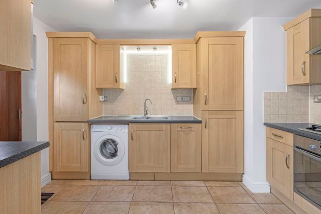 21, Kelling Way, Milton Keynes photo 3