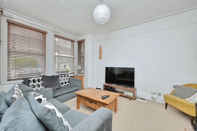 20, Cedar Road, Norwich photo 5