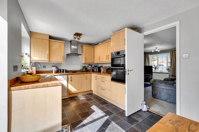 21, Rockingham Road, Loughborough photo 4