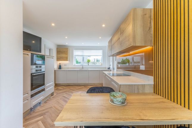 5 Valley Drive, Kendal photo 4