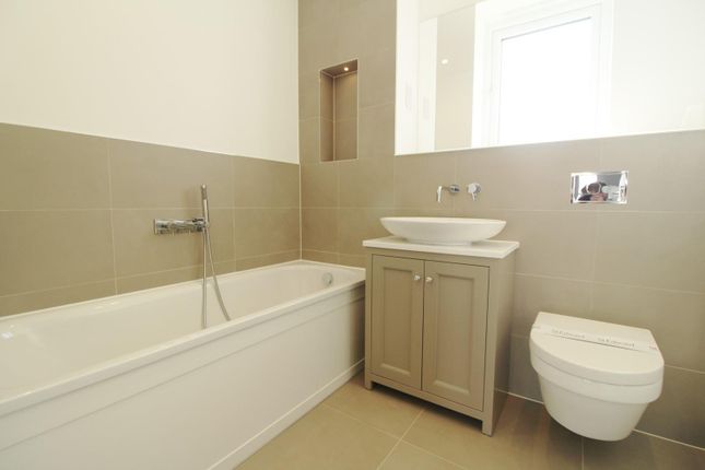 4, Candlewood Drive, Reading photo 4