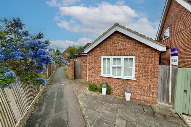2-bed bungalow on 68, Dormer Avenue, Wing, £350,000