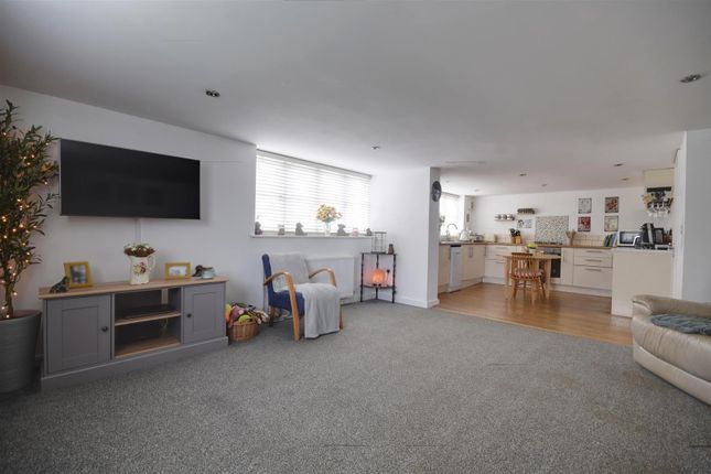 Homestill, Cripps Corner Road, Staplecross photo 2
