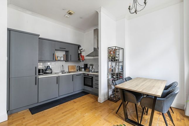 Flat 6, Lambert House, 2, Ludgate Square, London photo 3