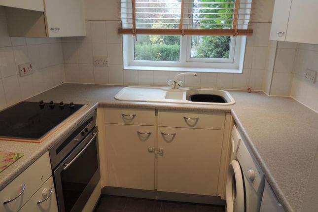 16, Denchworth Court, Milton Keynes photo 2
