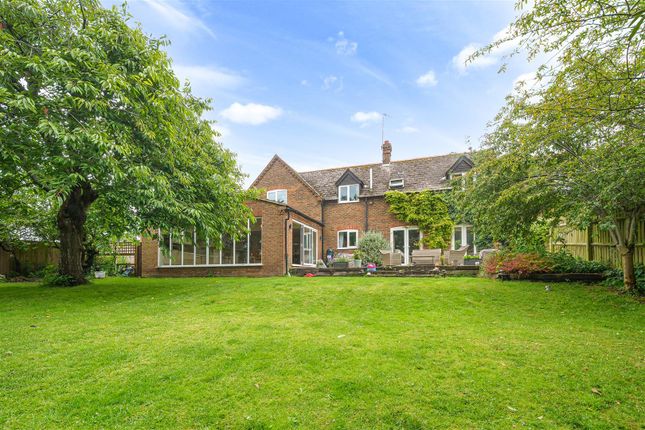 Thumbnail Detached house for sale in Brookfields, Pavenham, Bedford