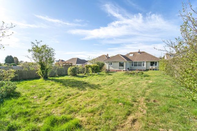 14, Leighton Crescent, Weston-Super-Mare photo 2