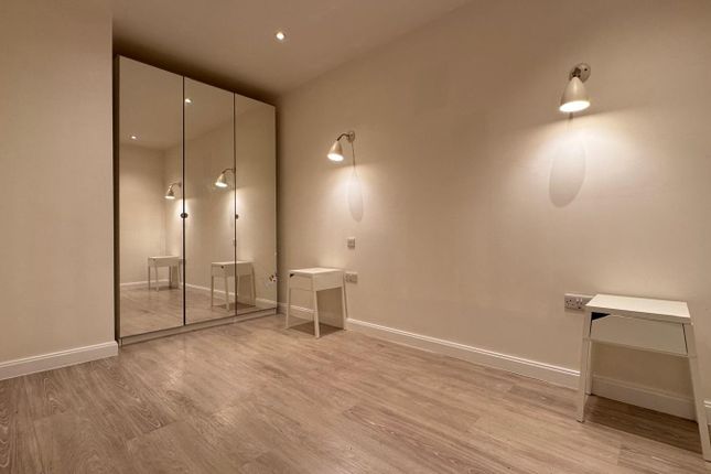 Flat 13, , Pelham House, 124 High Street, Hornchurch, Hornchurch photo 5