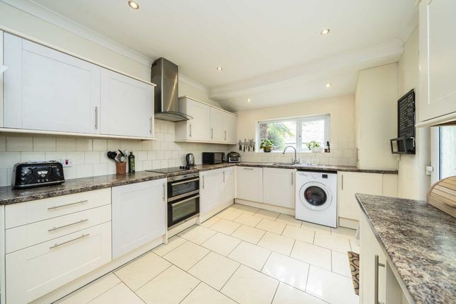 Property to rent in Lewin Road, London