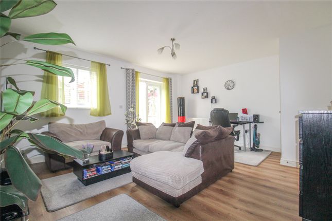 7, Hornbeam Road, Wiltshire photo 4
