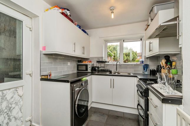 3, Chatsworth Close, West Midlands photo 3