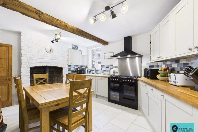 2, Kingley Villas, Stroud photo 2
