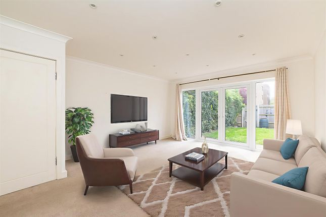 Cr-004 - Living Room - Standard - 18.Jpg