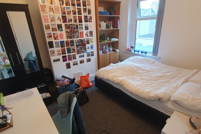 4-bed terraced on 44 Minny Street, Cardiff, £2,200/mo