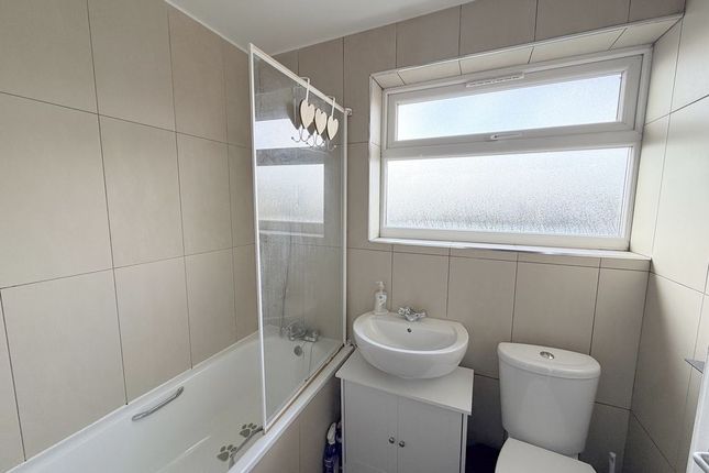 161, Ashwood Road, Potters Bar photo 2