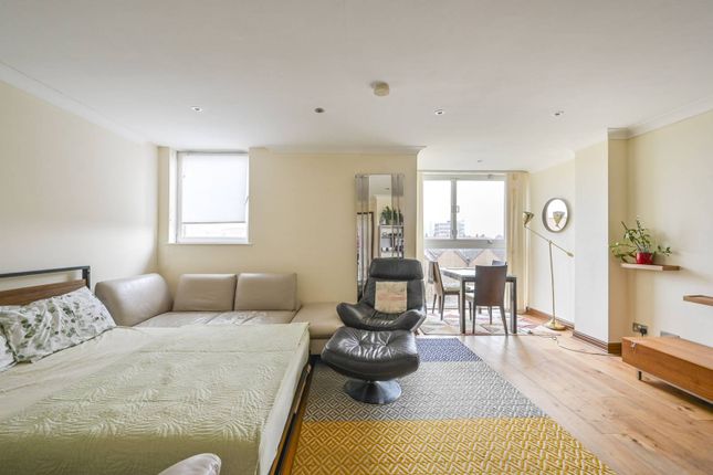 Thumbnail Flat for sale in Asher Way, Wapping, London