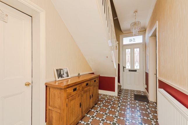 14, Keys Hill, Warwickshire photo 2