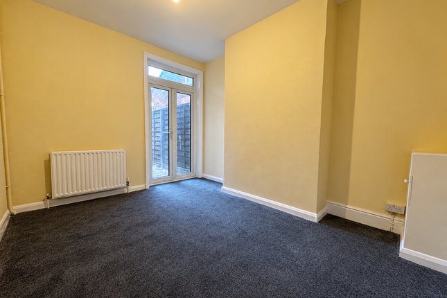 310, Southampton Road, Eastleigh photo 2
